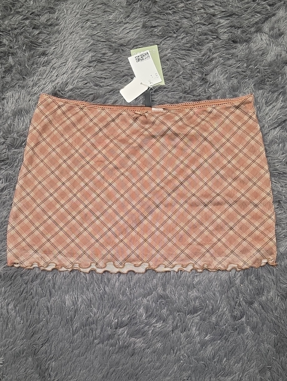 H& M- Brown Plaid Mini Skirt. NWT. Size L